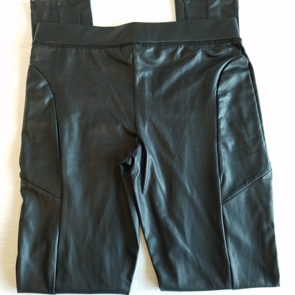 faux leather leggings - Picture 2 of 3